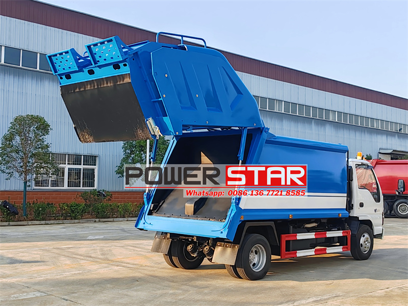 ISUZU NKR 8CBM garbage compactor truck