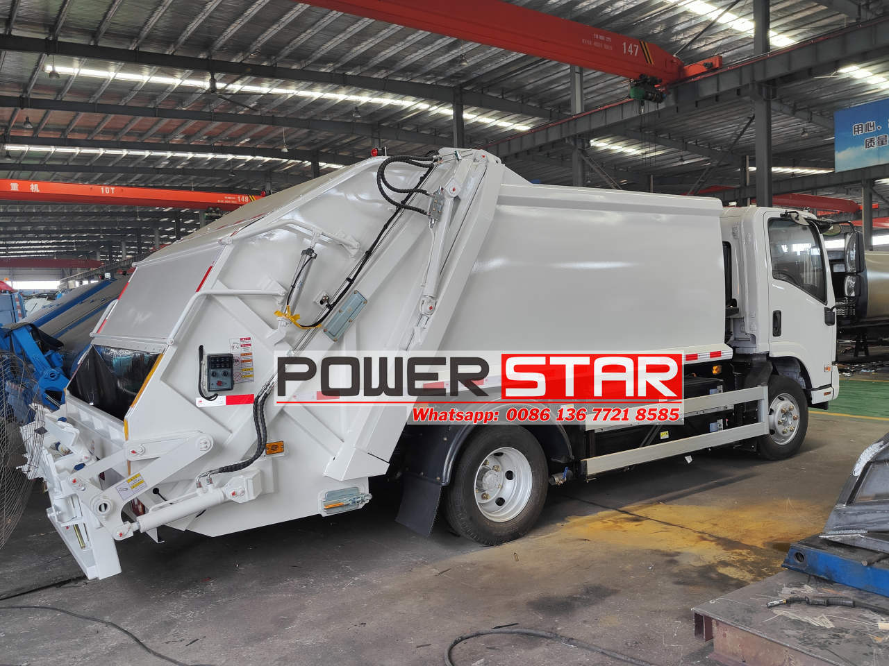 Japan Isuzu Electric Rear loader Garbage Truck