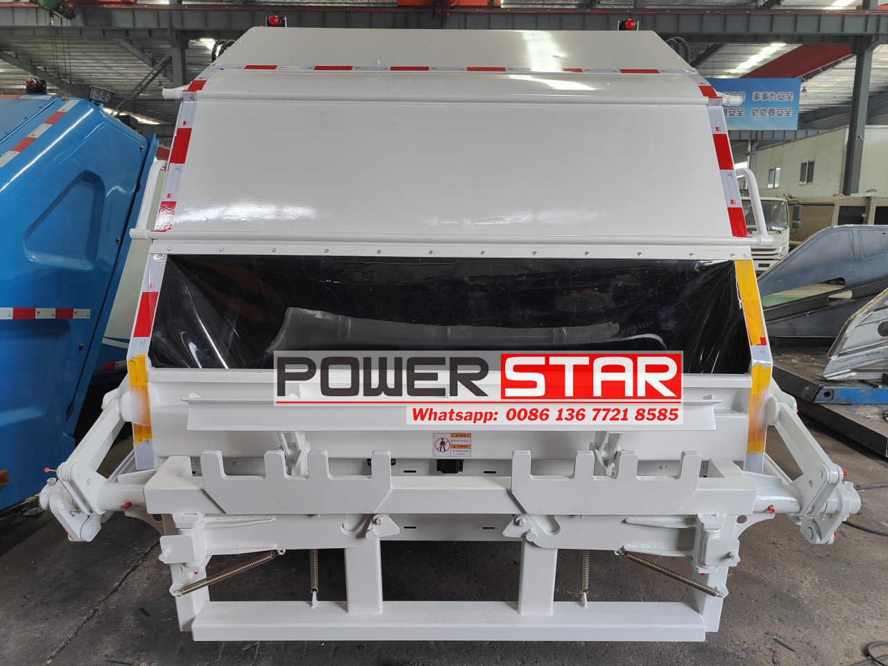 Japan Isuzu Electric Rear loader Garbage Truck