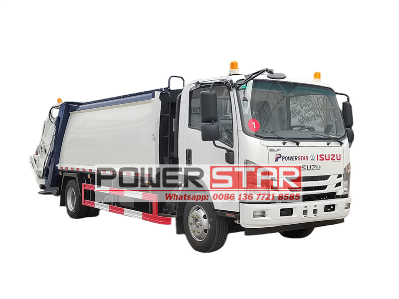 Isuzu 700P rear loader garbage truck