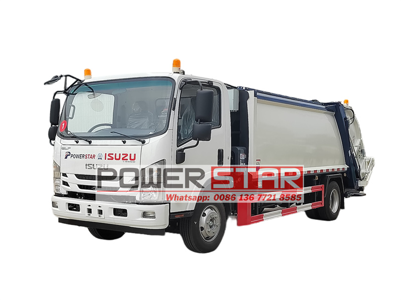 Isuzu 700P rear loader garbage truck