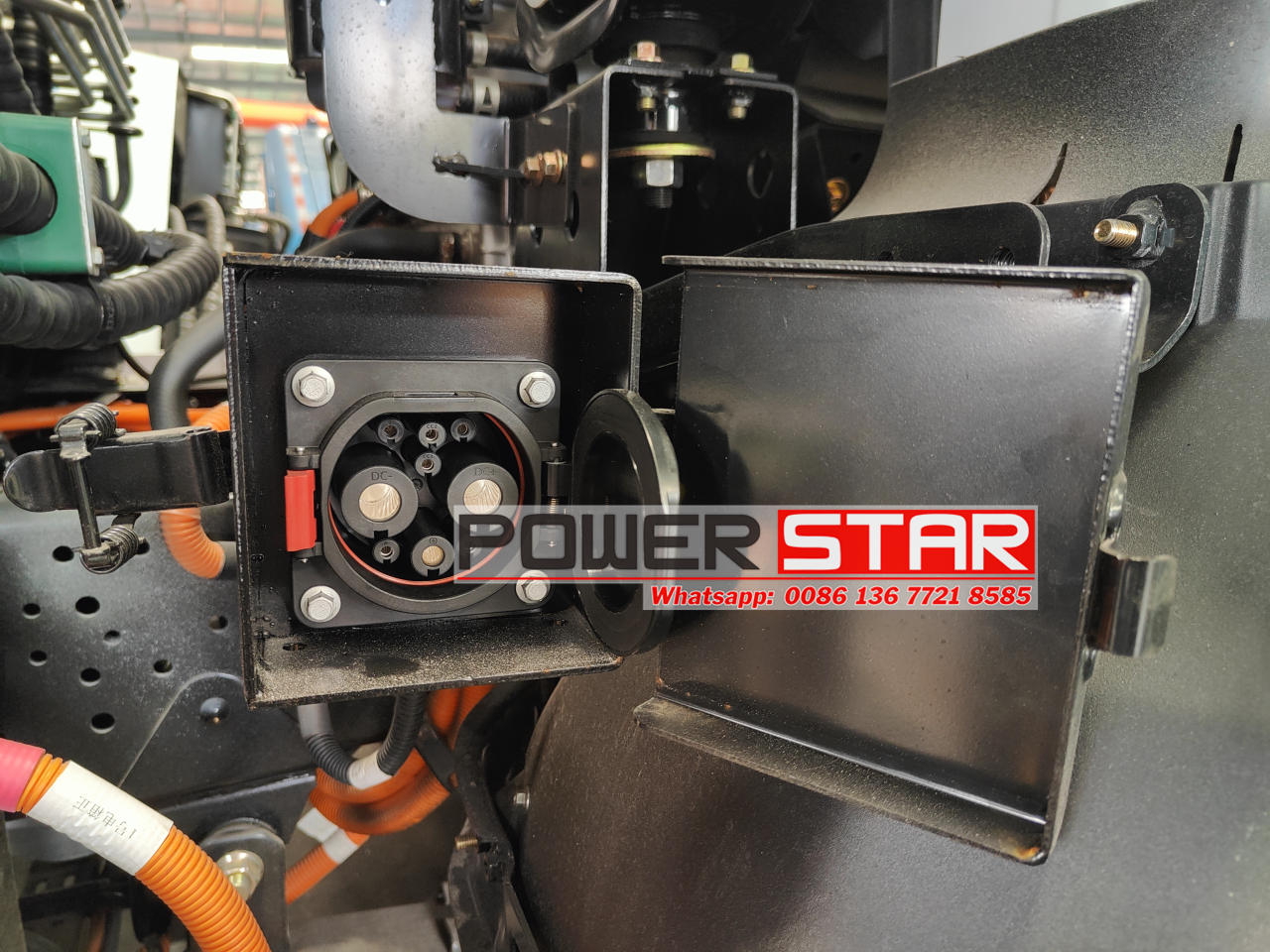 Isuzu Electric rear loading compactor truck technical specifications