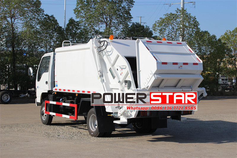 Triangle bucket semi-sealed compression garbage truck