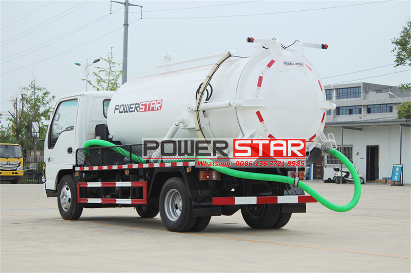  Isuzu sewage tank truck