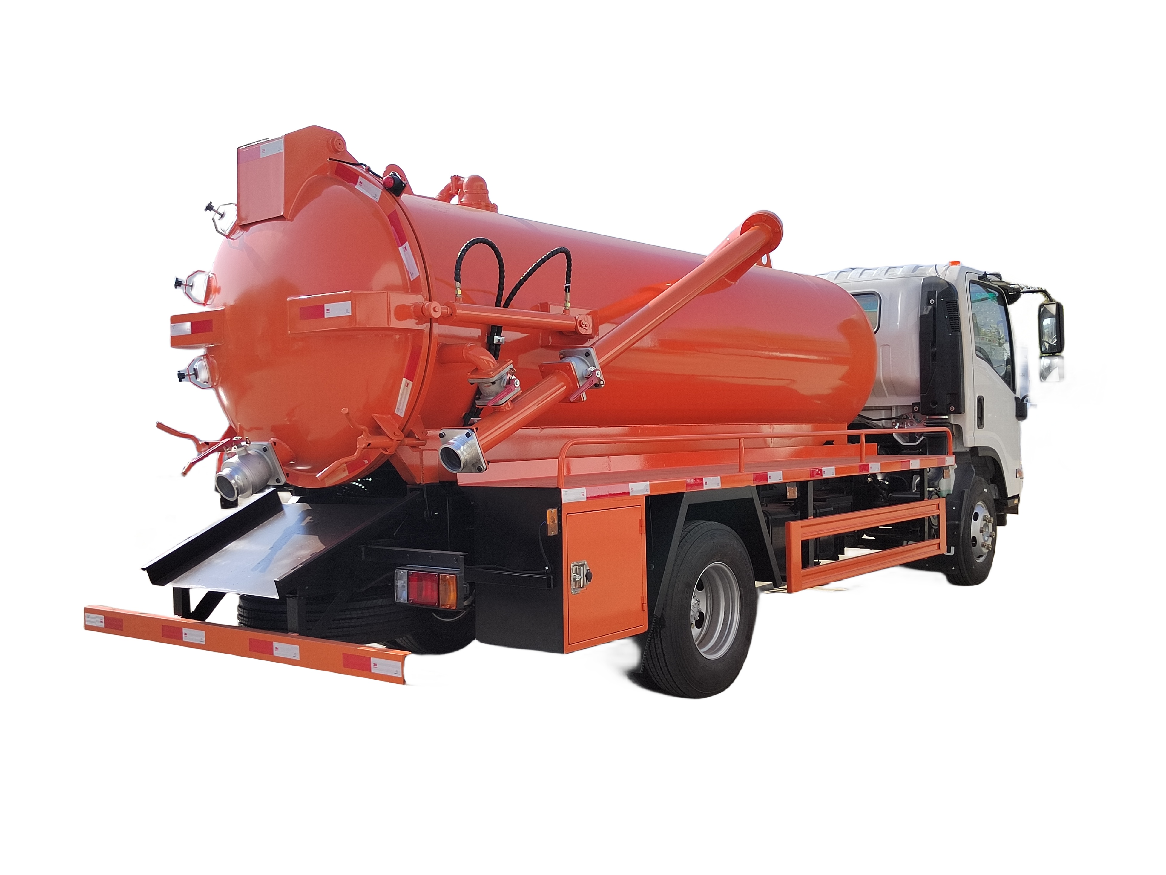 Why Choose Isuzu Made Sucker Vacuum Trucks Moro pump PM70A?