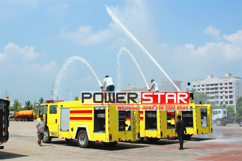 Isuzu fire fighting vehicle
