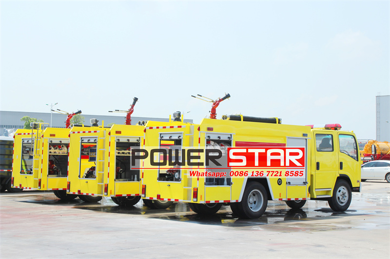 Isuzu fire fighting vehicle