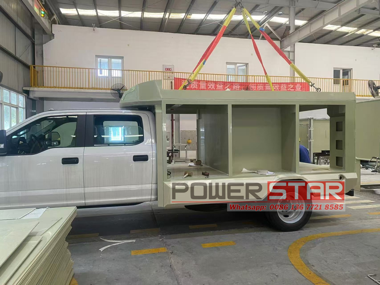 Isuzu water foam fire fighting truck with PP tank material
