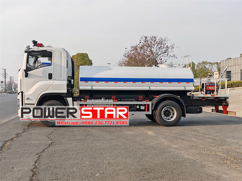 Isuzu GIGA 10cbm water sprinkler truck