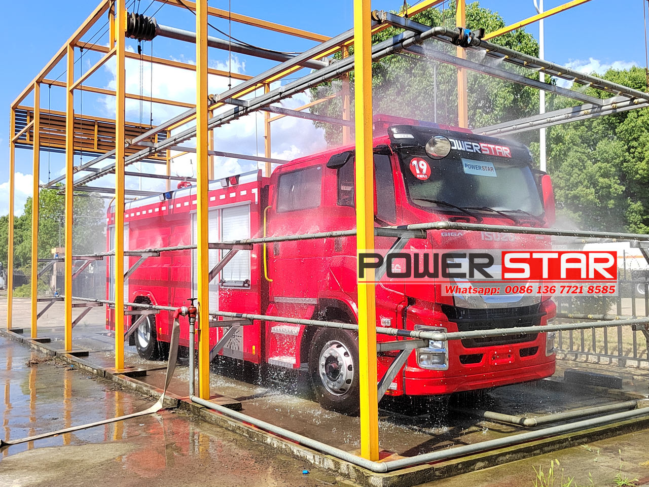 ISUZU GIGA Custom Fire Rescue Trucks Rain Test and Fire Monitor Test