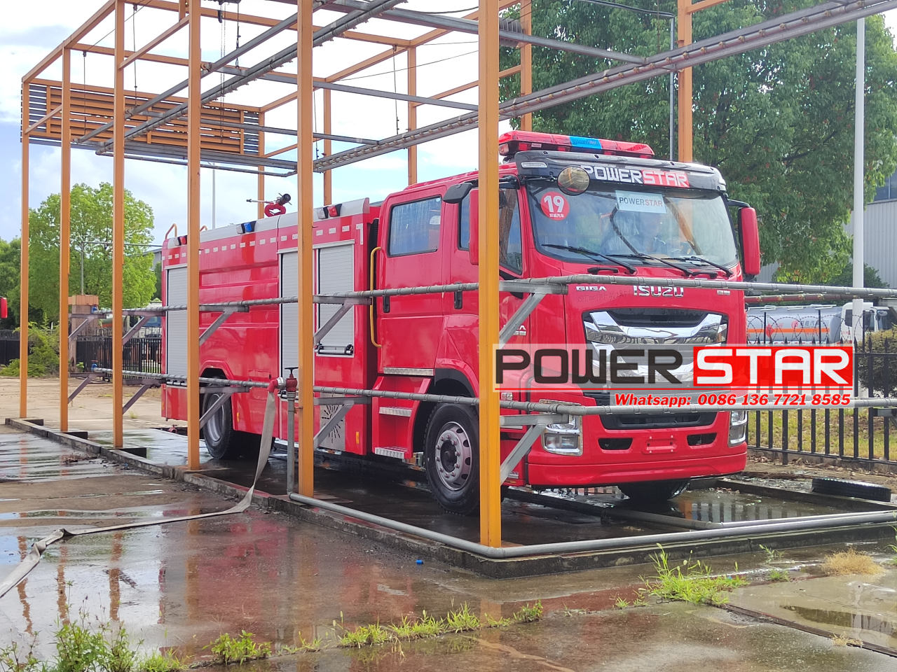 ISUZU GIGA Custom Fire Rescue Trucks Rain Test and Fire Monitor Test