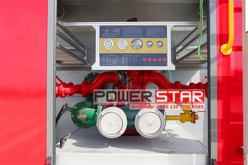 Isuzu fire pump truck