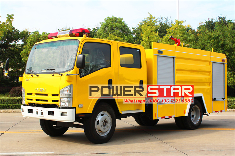 Isuzu fire pump truck