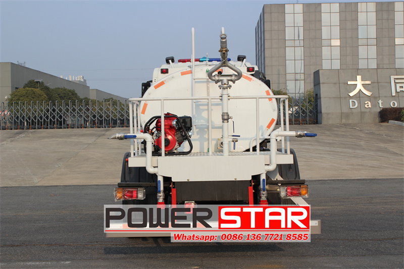 Isuzu GIGA 4X cabin water spray truck