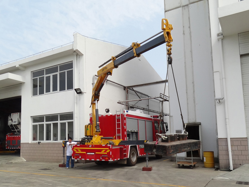 Isuzu FVR Crane equipped Heavy Resce Fire Truck Delivery test