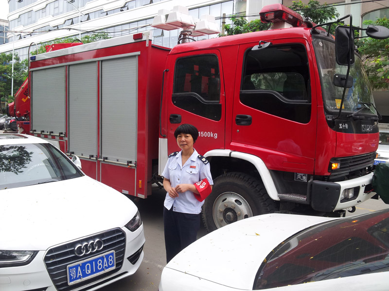 Isuzu FVR Crane equipped Heavy Resce Fire Truck Delivery test