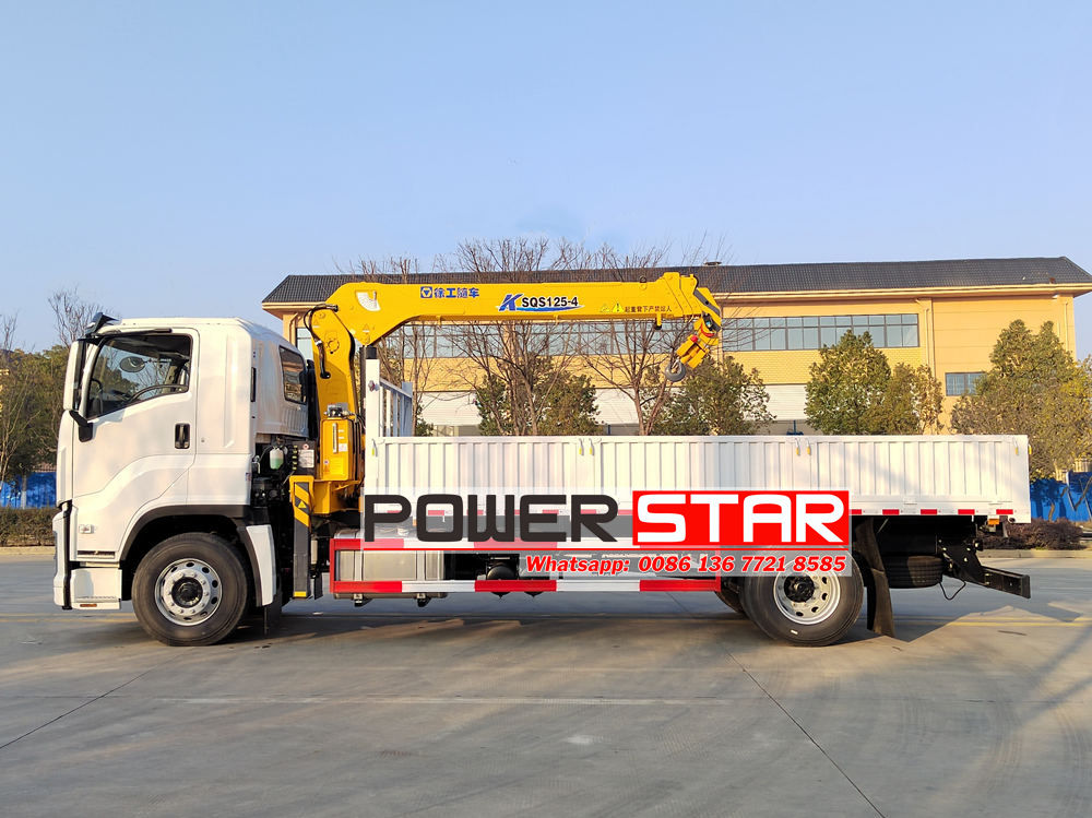 Isuzu truck mounted crane