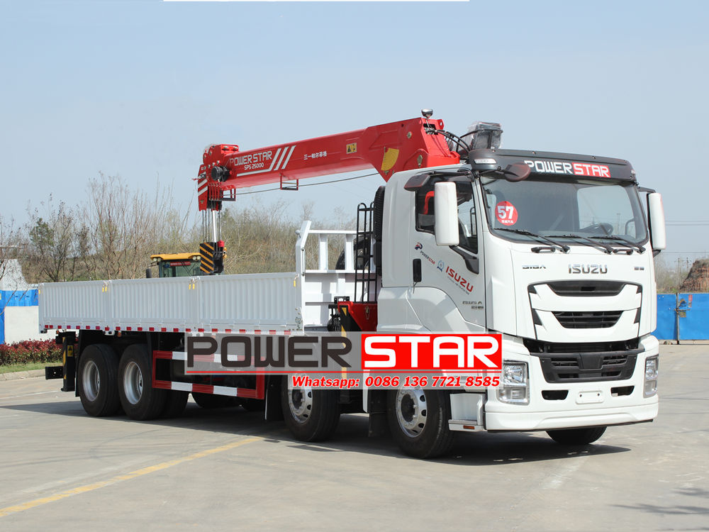 Isuzu hydraulic crane truck