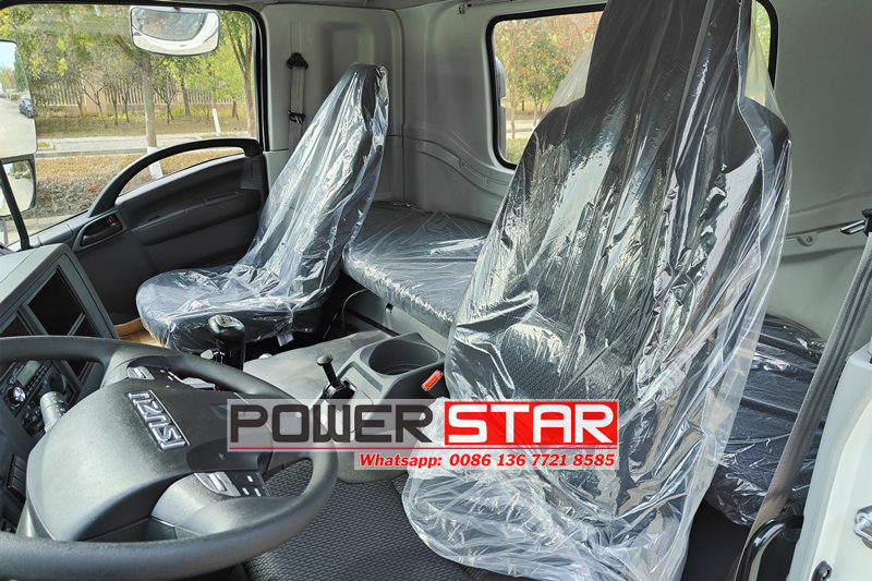 Isuzu GIGA chassis