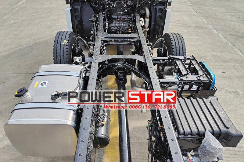 Isuzu chassis