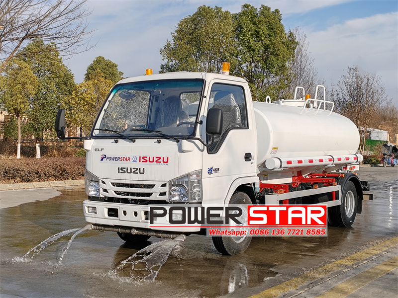 Isuzu ELF 5000 liters street washer water truck