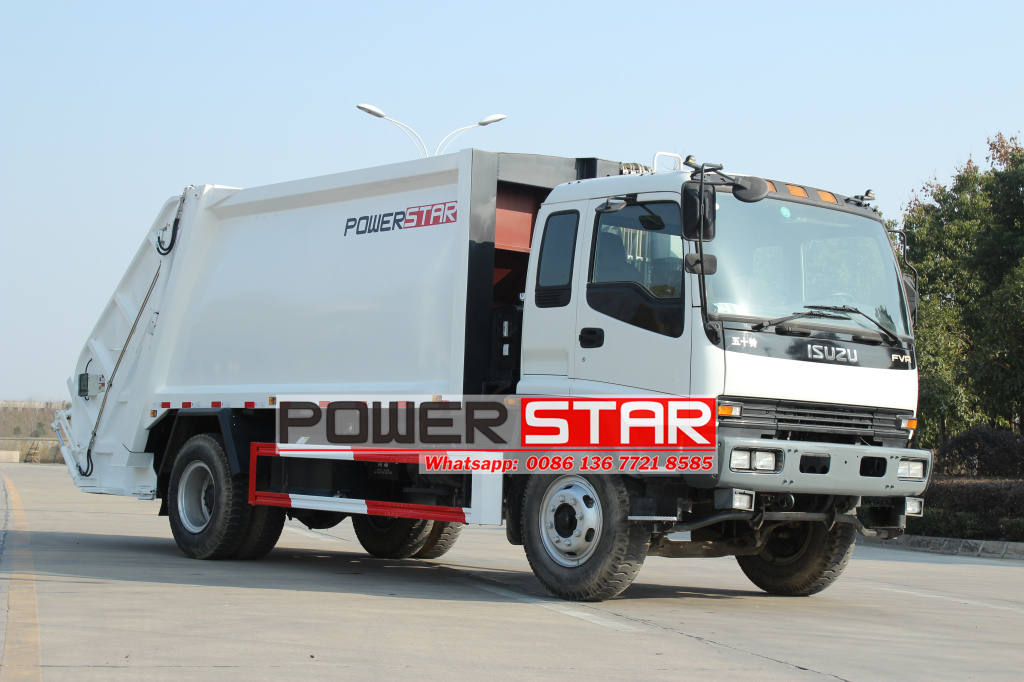 2025 years solid waste compactor truck made by Isuzu