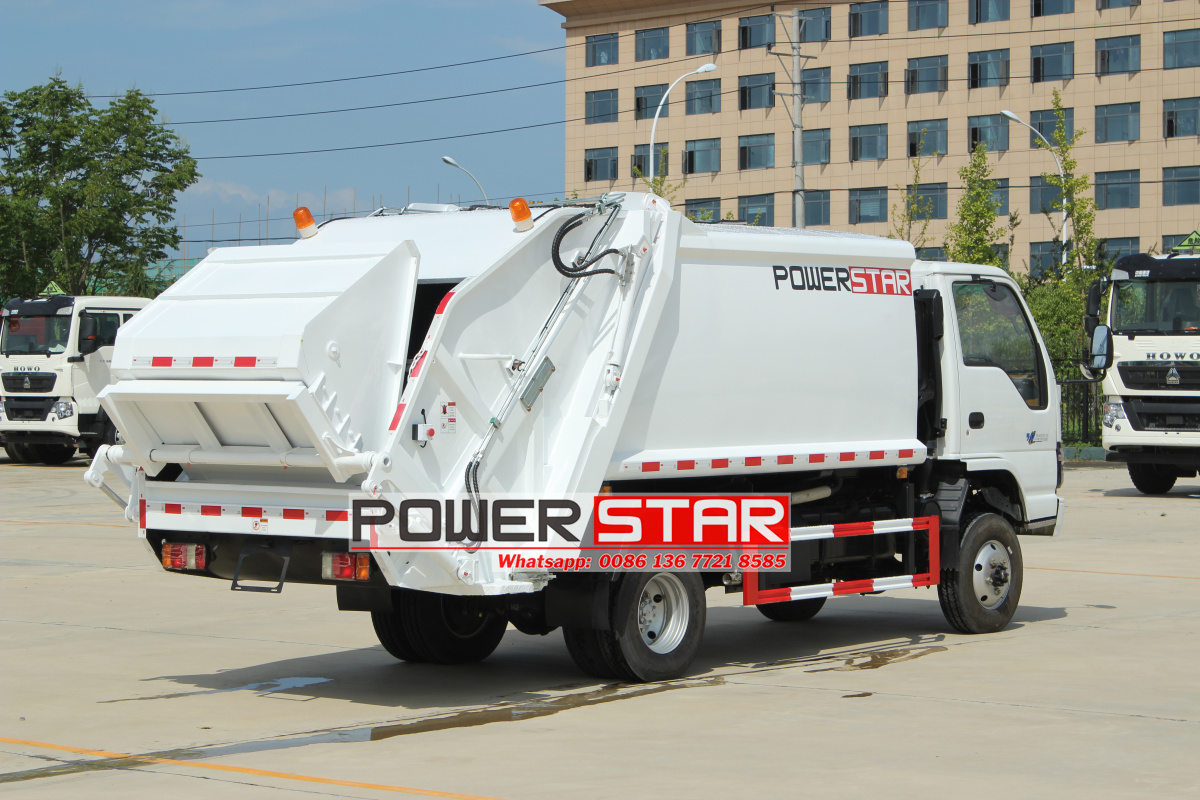 Philippines 4X4 Isuzu Trash Compactor truck