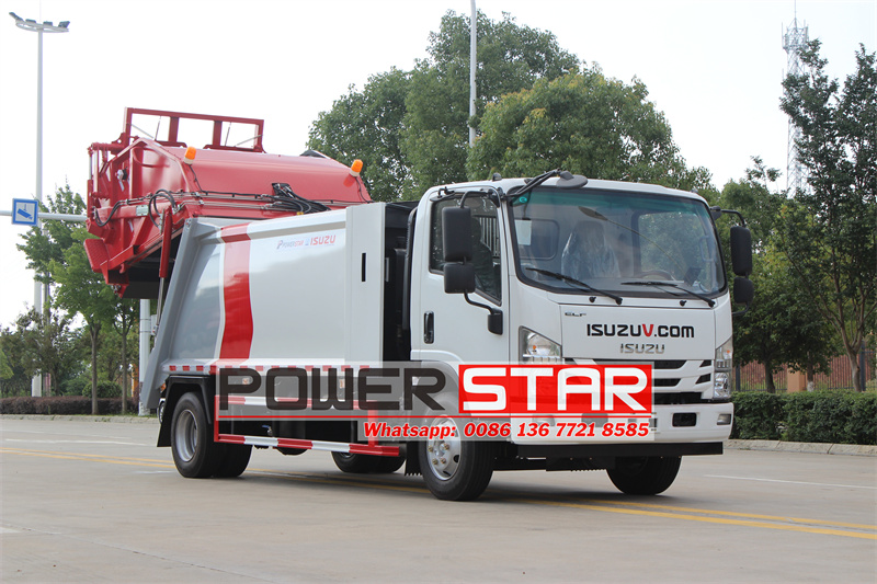 ISUZU garbage compactor truck