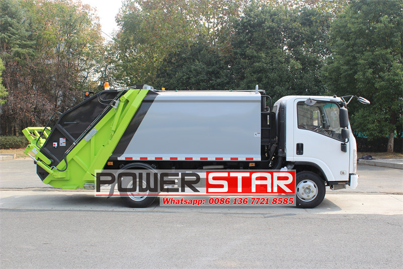 2025 years solid waste compactor truck ISUZU