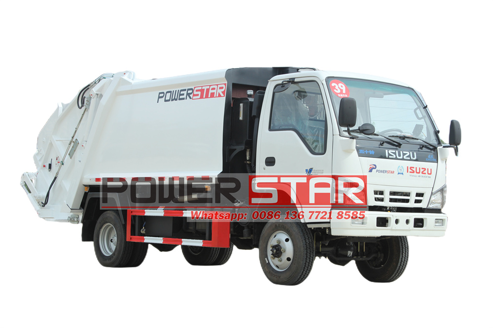 Isuzu 4x4 drive rear loader truck