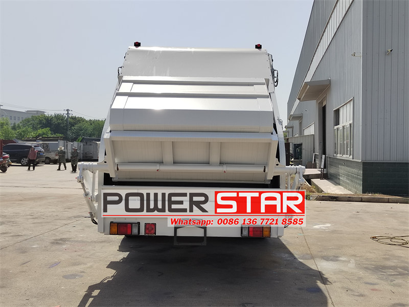 Isuzu refuse compactor truck for sale