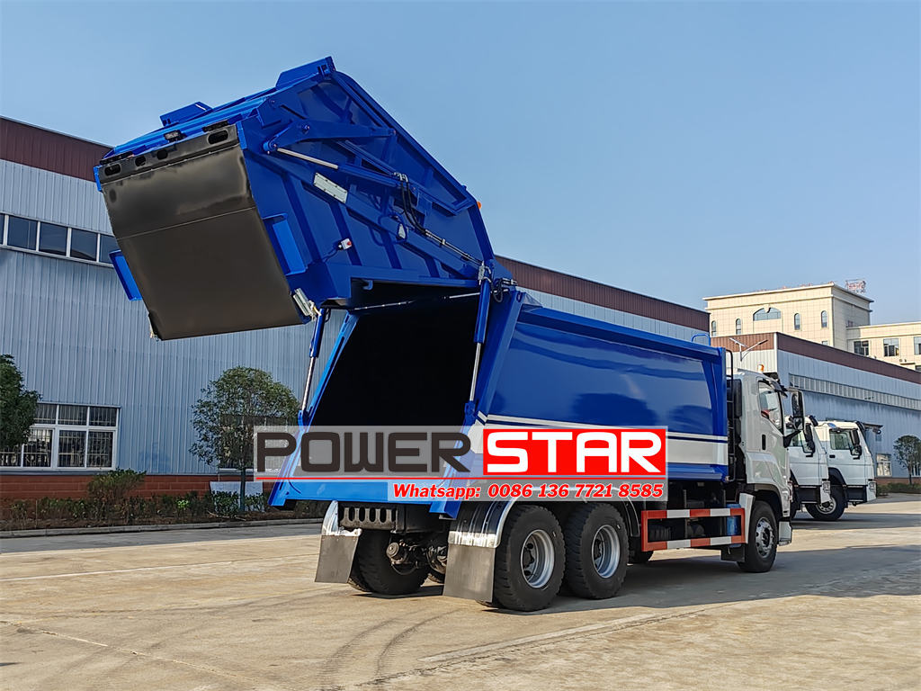 ISUZU GIGA truck mounted garbage compactor