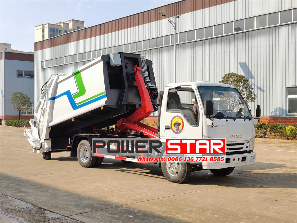 ISUZU hook laoder with compactor