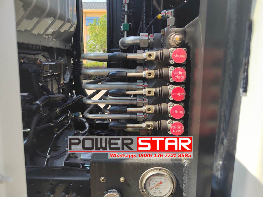Isuzu trash compactor truck