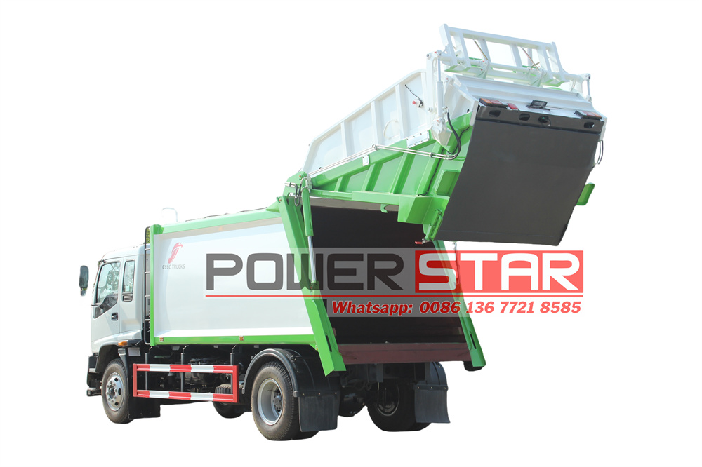 isuzu 14 cbm FTR mobile compactor truck