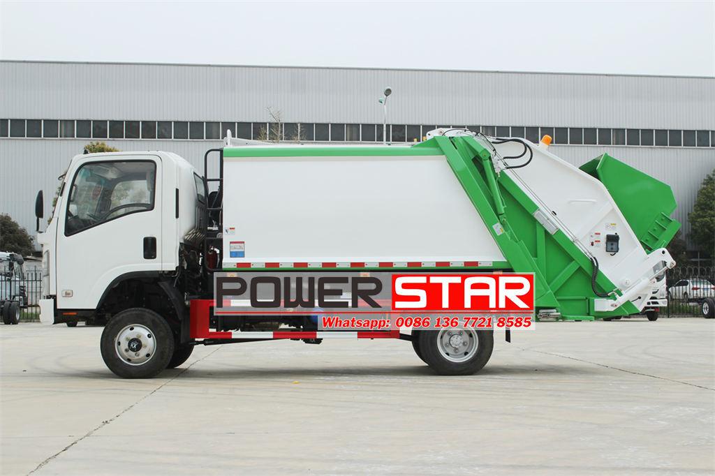 Best ISUZU 4WD back load trash truck for sale