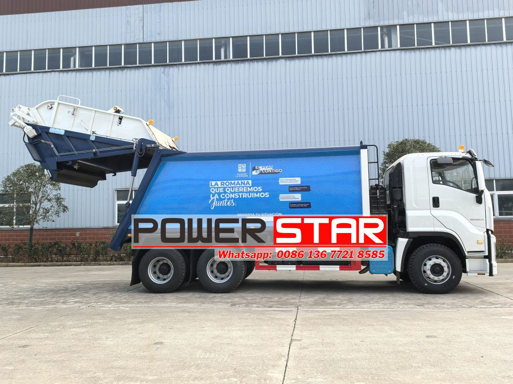 Isuzu back loader garbage truck