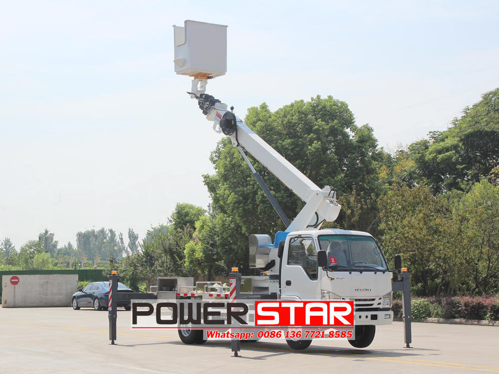 Isuzu overhead working truck