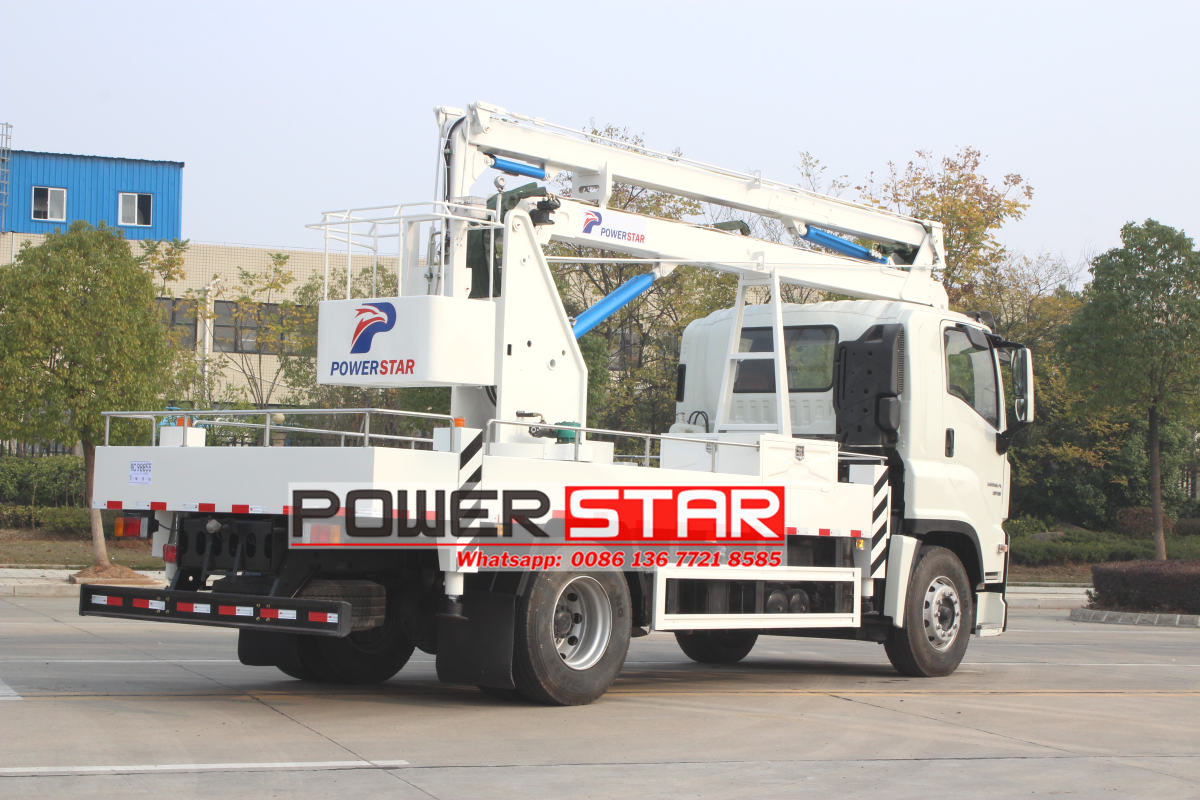 Telescoping bucket trucks by Isuzu