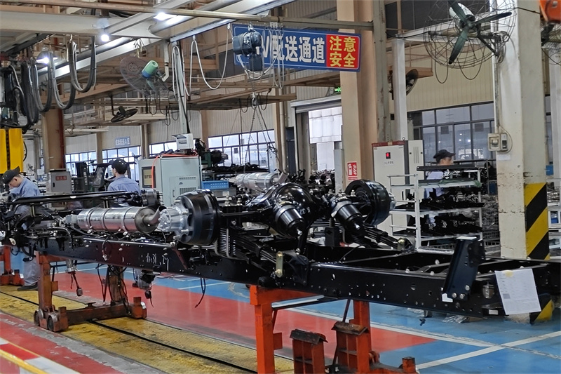 ISUZU EV600 electric chassis