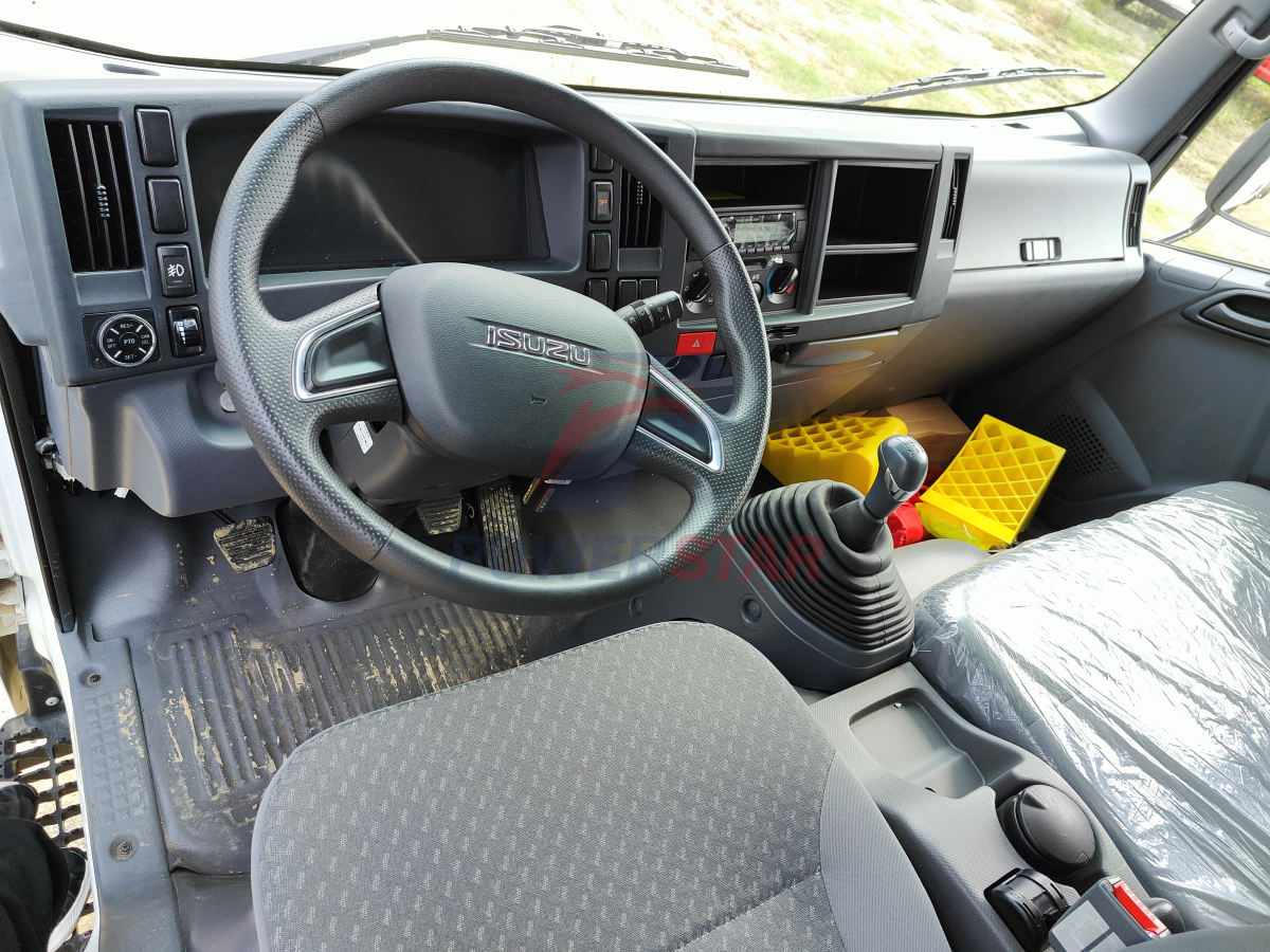 ISUZU 4KK1 enigne cab truck chassis
