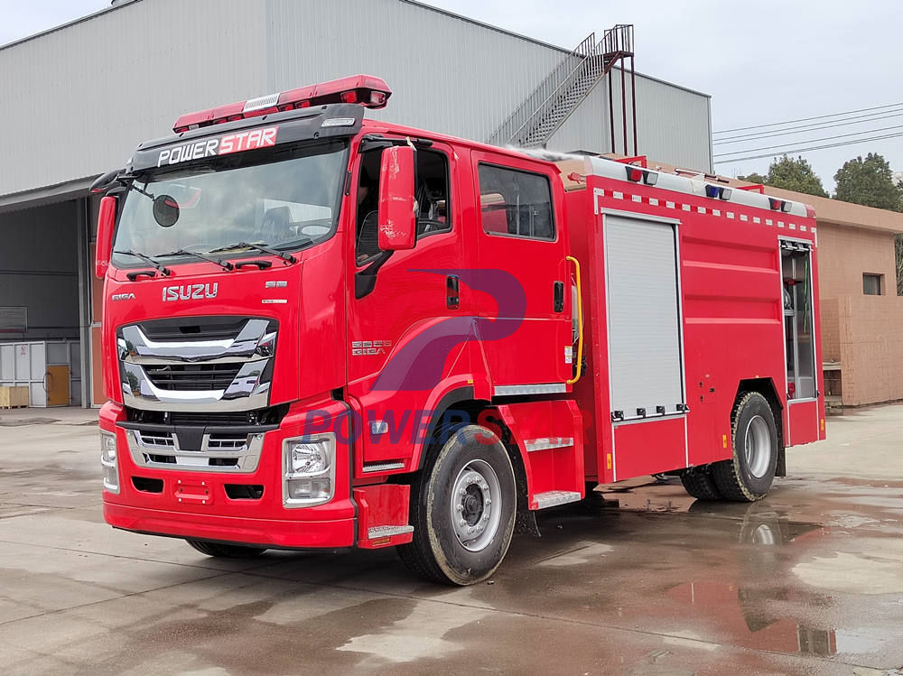 Isuzu resuce fire truck