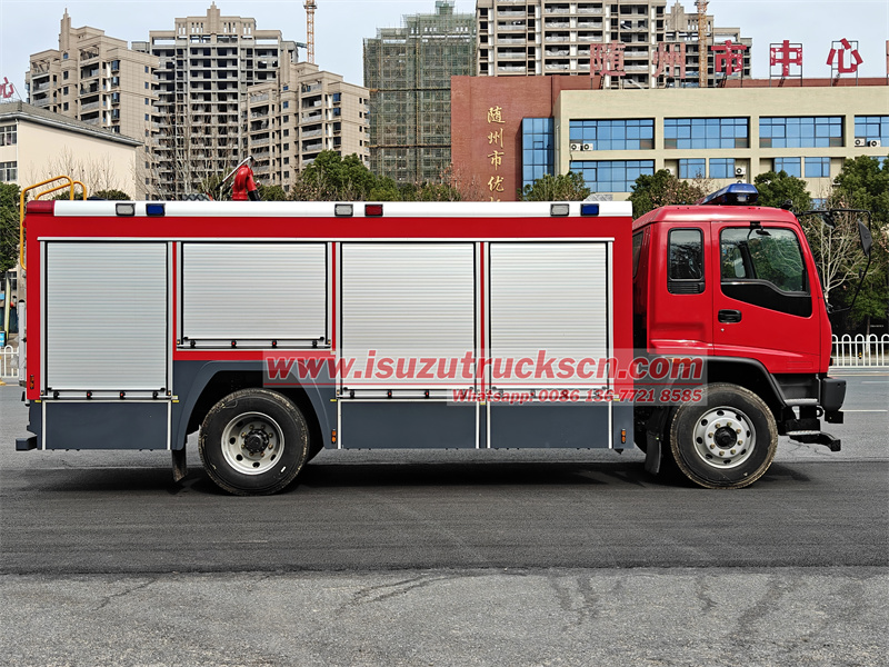 Isuzu FVR foam pumper fire engine
