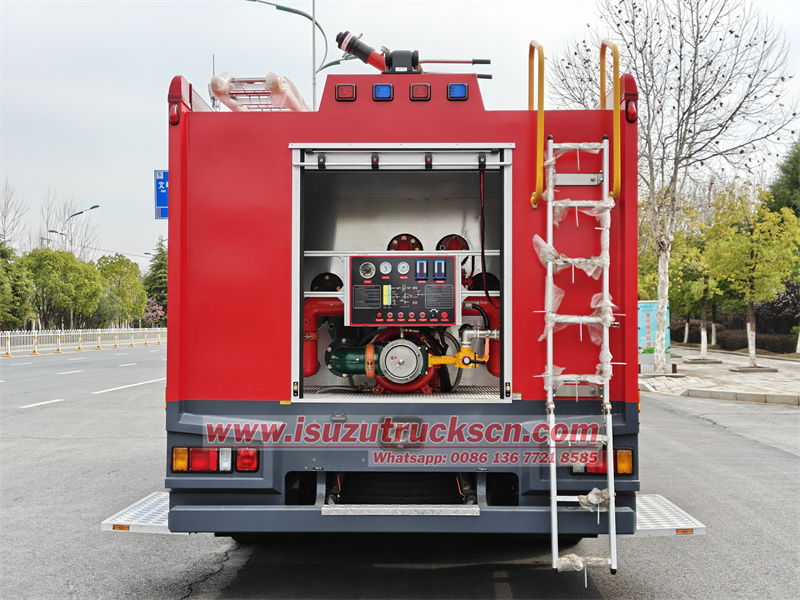 Isuzu F-series truck with foam water tanker