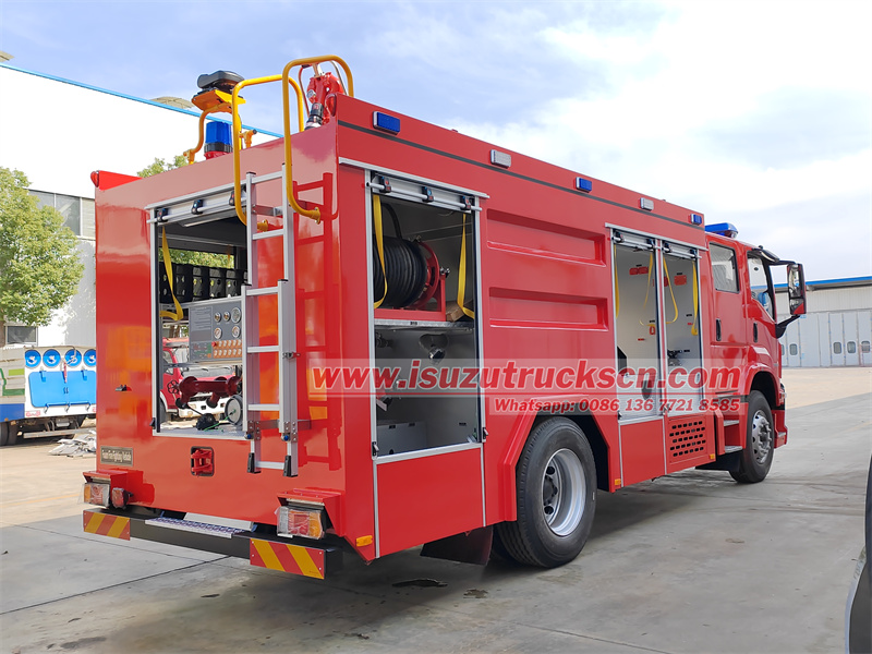 Isuzu foam water tender fire engine truck