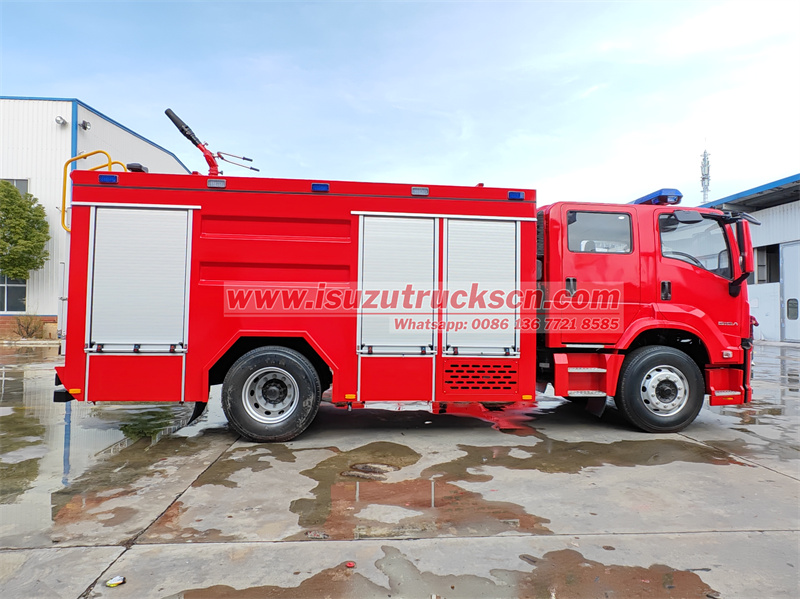 Isuzu FTR GIGA 6cbm multipurpose fire tender