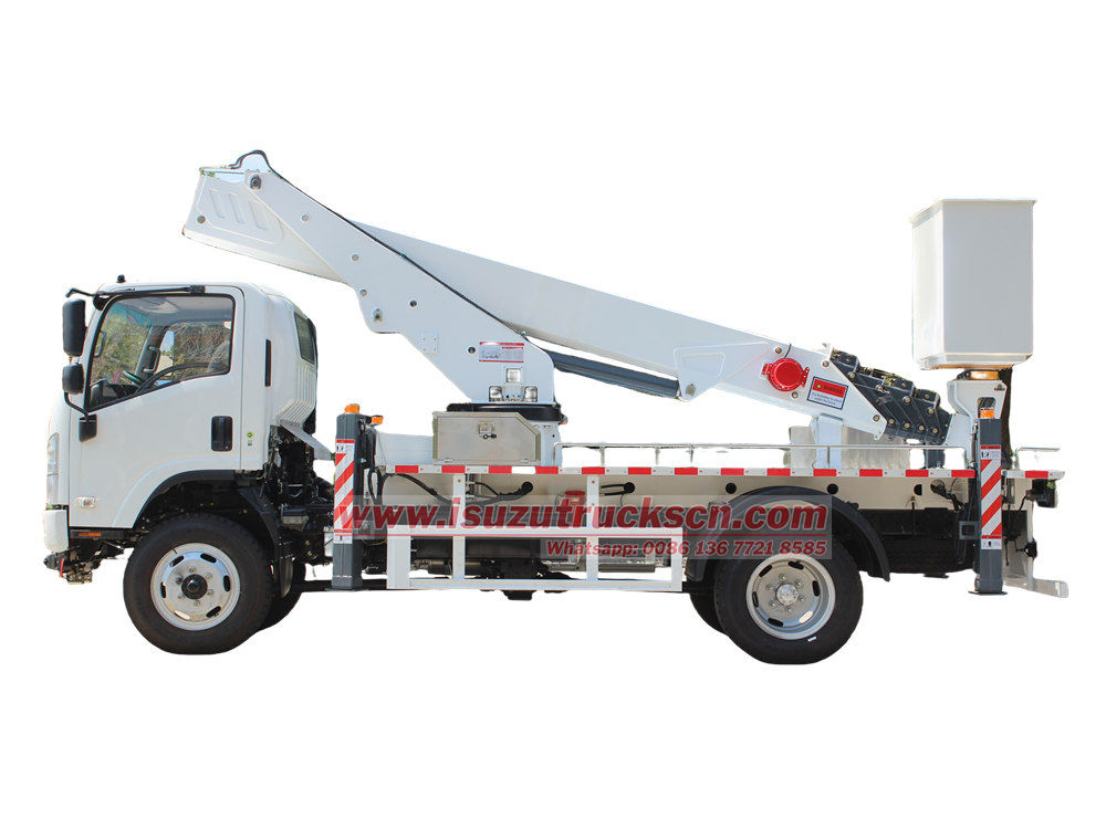 Isuzu lifting platform truck