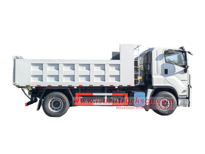 ISUZU GIGA 4&times;2 dump trucks