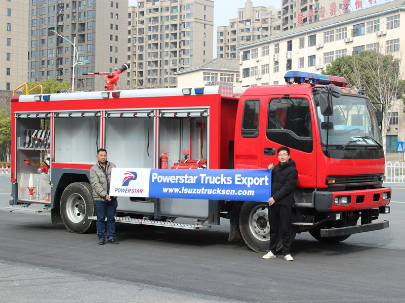 Isuzu FVR 6CBM foam water fire fighting truck