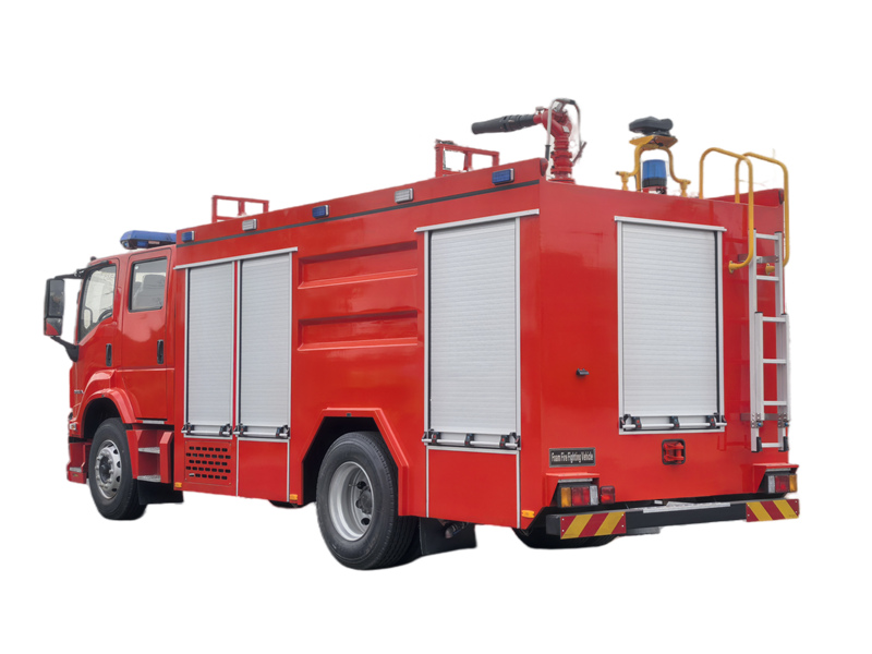ISUZU FTR pumper fire truck